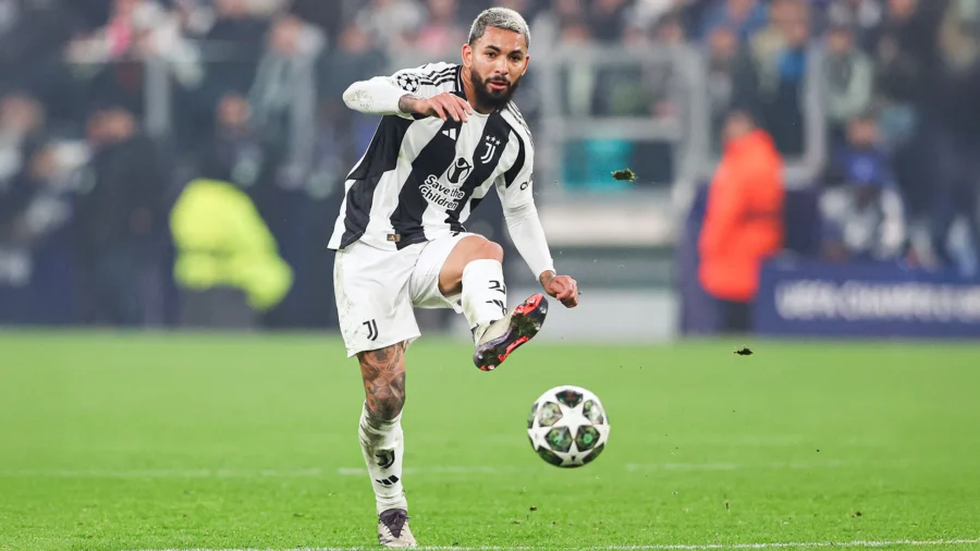 La Juventus se deshace de Douglas Luiz: las cifras