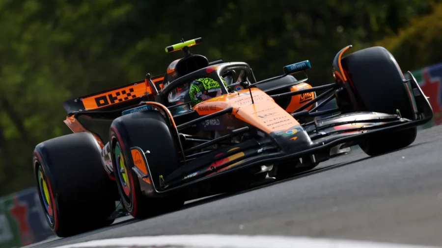 Los McLaren por delante del Ferrari de Leclerc también en los segundos libres, Alonso vuelve a pista