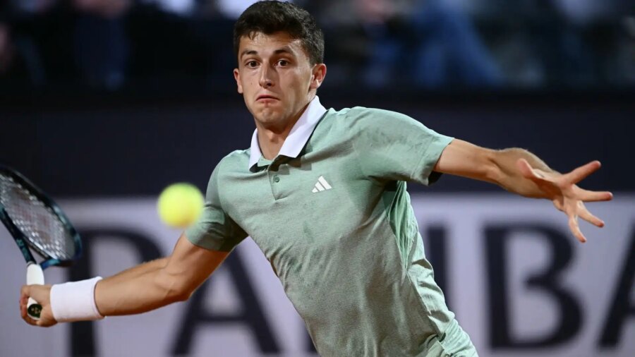 Luca Nardi: primera alegría sobre hierba en s-Hertogenbosch