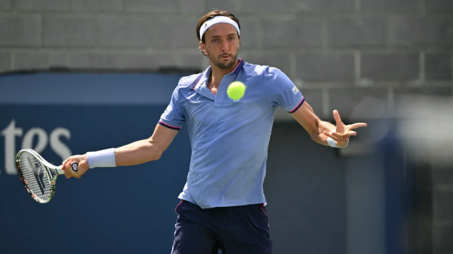 US Open, Luciano Darderi no puede hacer nada contra Carlos Alcaraz