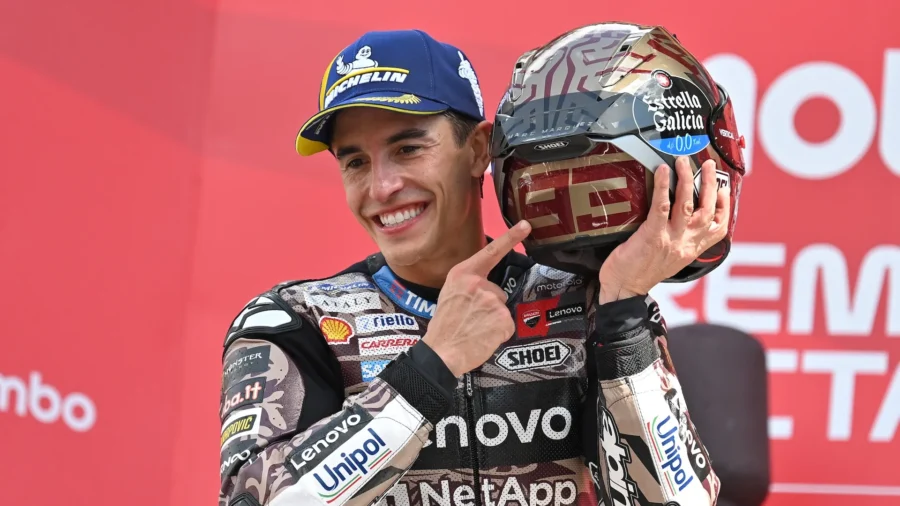 Marc Márquez vuelve a los abucheos en Mugello