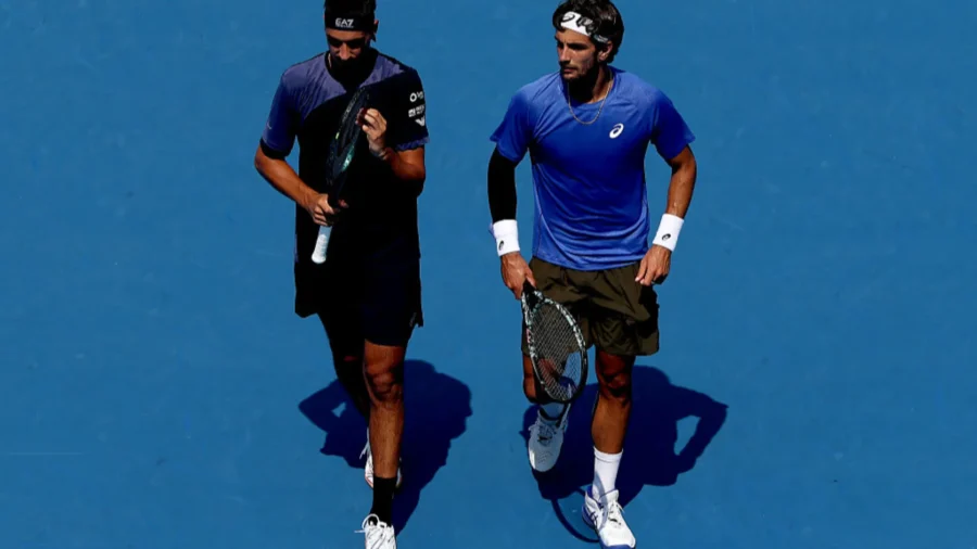 Lorenzo Musetti y Lorenzo Sonego, amargo final en Cincinnati