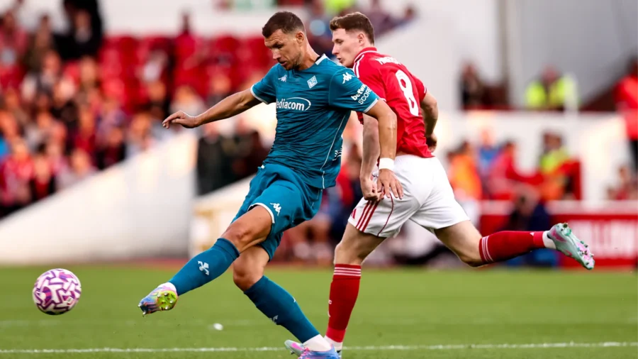 Partidos amistosos, empate entre Fiorentina y Nottingham Forest