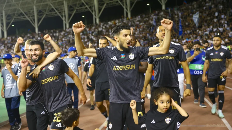 Qarabağ en el "grupo único" de la Liga de Campeones, fuera del Fenerbahçe de José Mourinho.