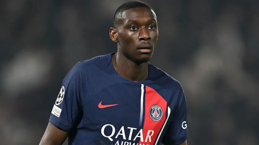 Randal Kolo Muani, la Juventus más lejos: Turín trabaja en un plan B