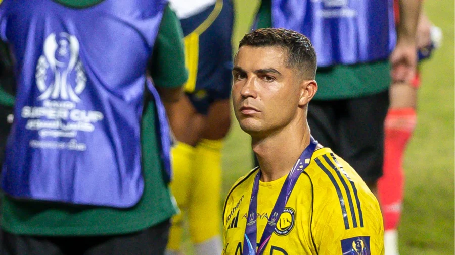 Cristiano Ronaldo marca 100 goles en Arabia, pero llega otra decepción
