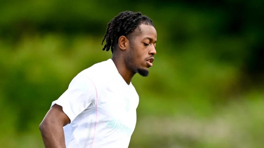 Samuel Mbangula vuelve a la Juve y cruza las t y las q