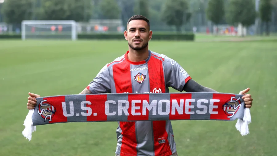 Antonio Sanabria en el Cremonese, adiós oficial al Torino