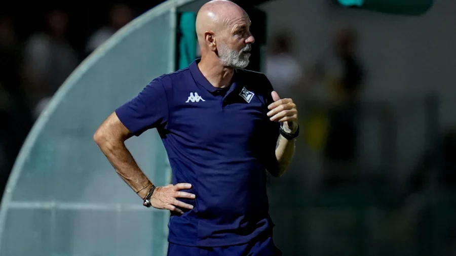 Fiorentina, Stefano Pioli dispuesto a cambiar de rumbo