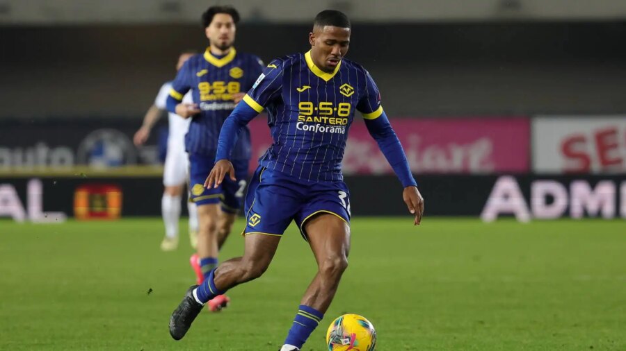 Jackson Tchatchoua deja el Verona: ya se ha anunciado su sustituto