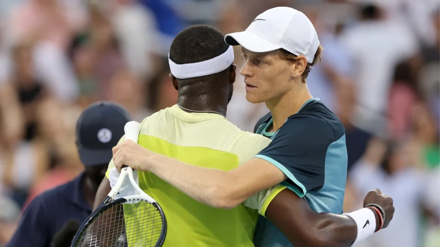 Frances Tiafoe se enfrenta a Jannik Sinner y Carlos Alcaraz: "No hay que ponerlos en un pedestal"