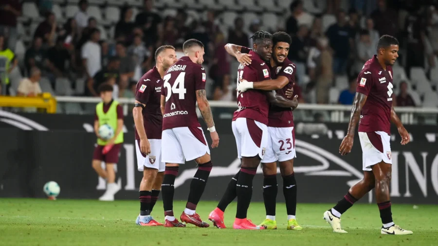 Torino, defensa hacia la revolución en los tres últimos días de mercado