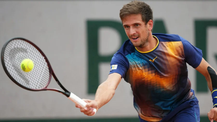 Quién es Vit Kopriva, el primer rival de Jannik Sinner en el US Open 2025