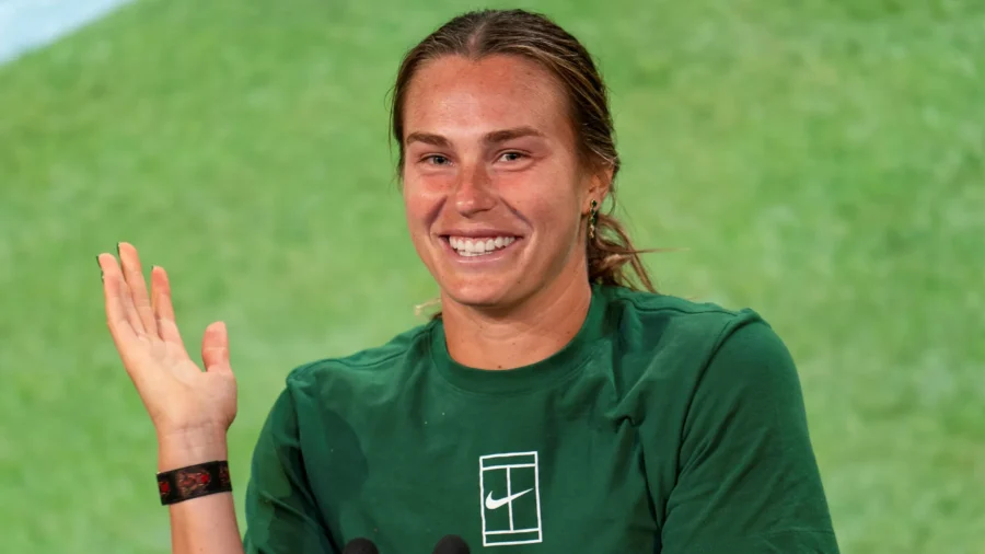 Aryna Sabalenka gana sin golpear una sola bola
