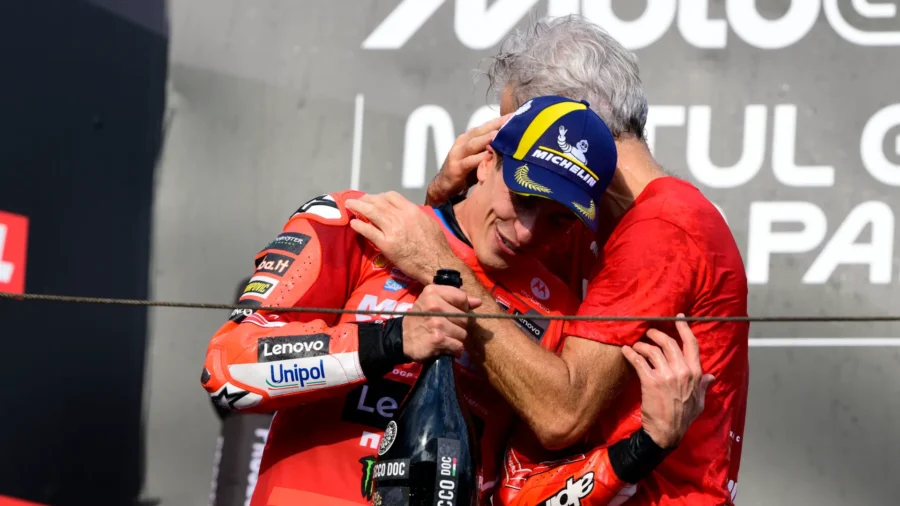 Gigi Dall&apos;Igna celebra el triunfo de Ducati: "Nunca ha habido nadie como Marc Márquez"