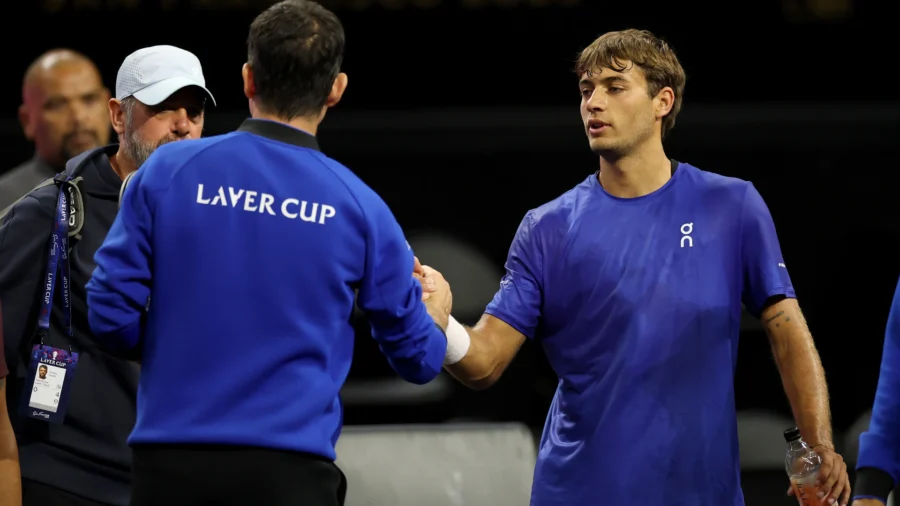 Copa Laver: Cobolli eliminado con Fonseca, pero el Equipo Europa sigue sonriendo con Alcaraz y Mensik