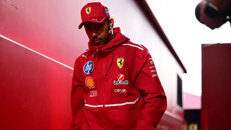 Lewis Hamilton ve algo bueno, pero en Bakú es triple estadística negativa