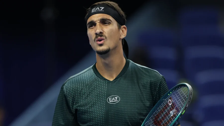 Lorenzo Sonego remonta y derrota en Estocolmo