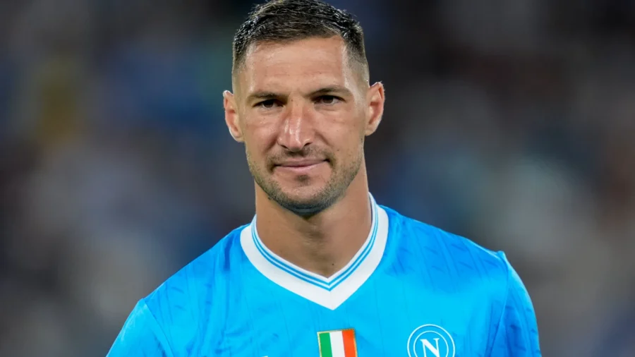 Matteo Politano y el Nápoles siguen juntos