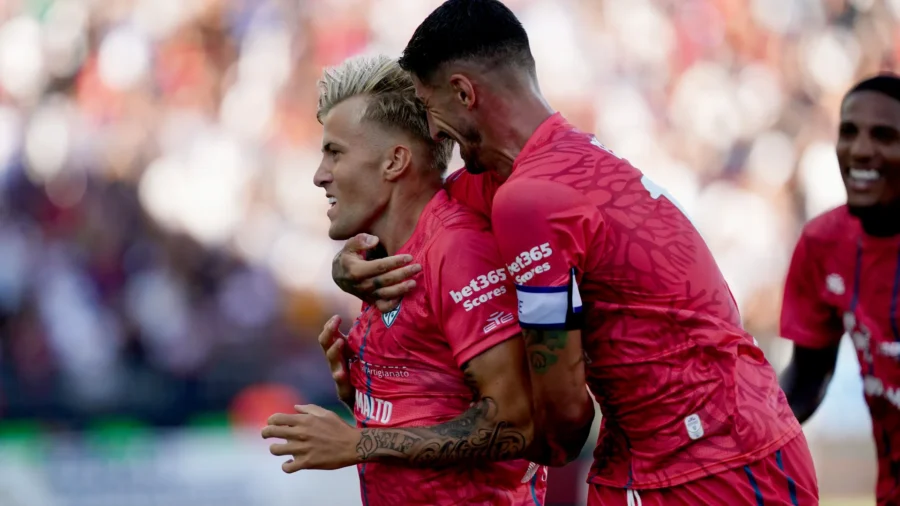 Coppa Italia, Cagliari: póquer en el Frosinone, ahora es el Nápoles