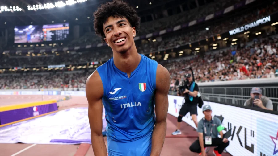 Campeonato del Mundo de Tokio, lágrimas de alegría para Mattia Furlani