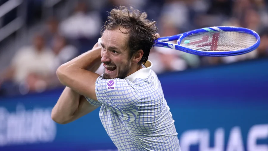 Daniil Medvedev eliminado, la final será entre Jannik Sinner y Learner Tien
