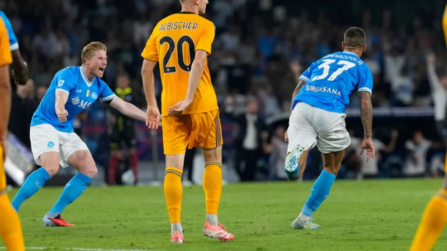 Nápoles, primera escapada al Scudetto: trío en Pisa para ganar el póquer