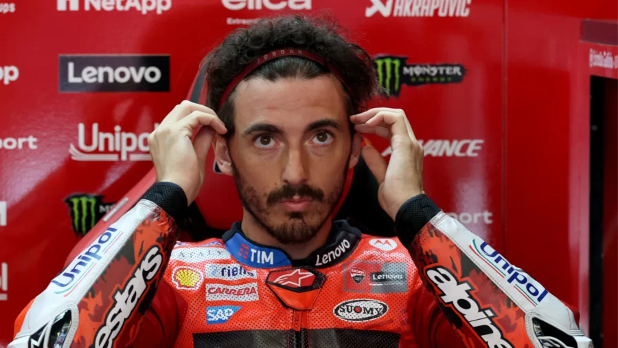 Pecco Bagnaia se ha quedado sin palabras, pero no se rinde
