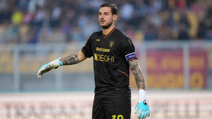 Lecce, Wladimiro Falcone vuelve a la última sesión del mercado y revela una historia de fondo