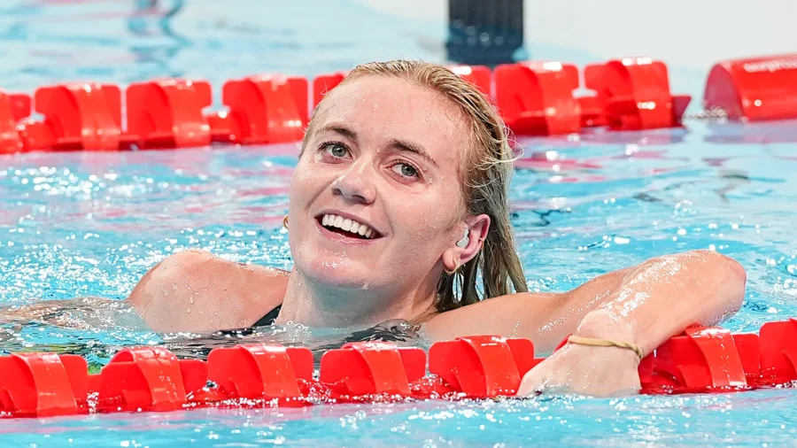 La estrella australiana de la natación Ariarne Titmus se retira a los 25 años