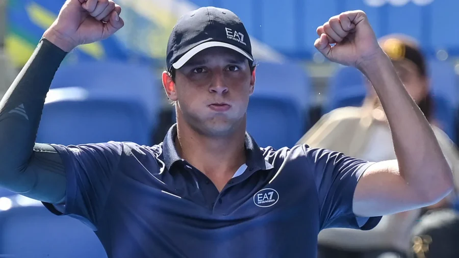 Masters 1000 de Shanghai: Darderi se ríe, Arnaldi no
