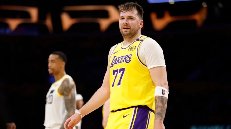 Luka Doncic no basta, debut ganador para Warriors y Thunder