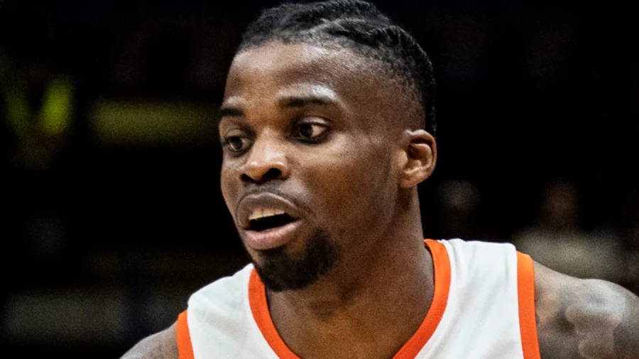 Ike Iroegbu regresa a Italia y se viste de rojiblanco