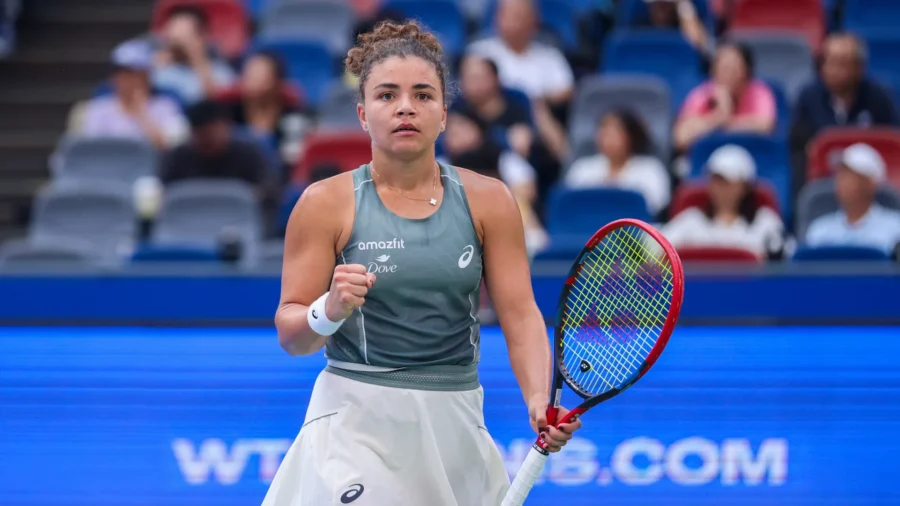 Jasmine Paolini arrasa: Swiatek aniquilada, está en semifinales en Wuhan