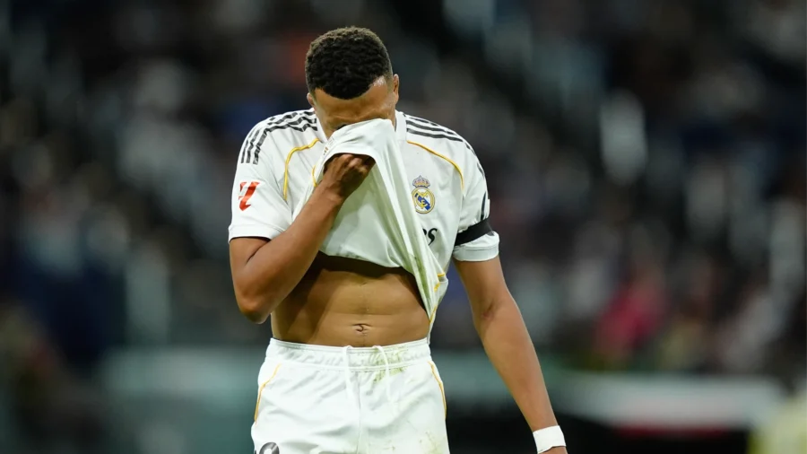 Real Madrid, Kylian Mbappé da espectáculo pero luego se lesiona