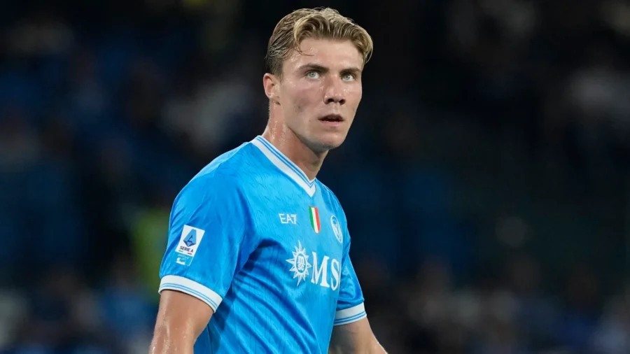 Rasmus Hojlund, en Dinamarca están seguros: "El Nápoles mejor que el Manchester United"