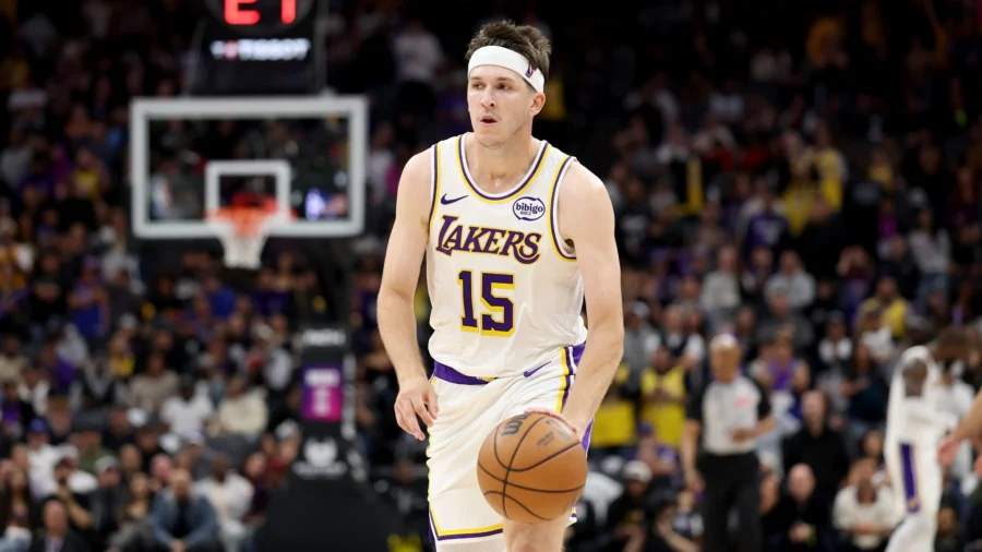 NBA, Lakers: James y Doncic fuera, Reaves contra Minnesota