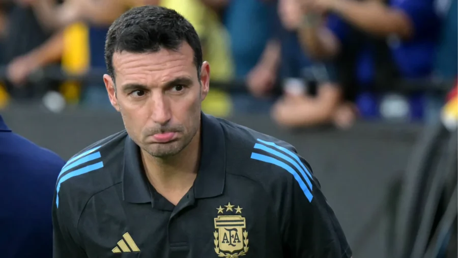 Matías Soulé, Lionel Scaloni congela a Italia