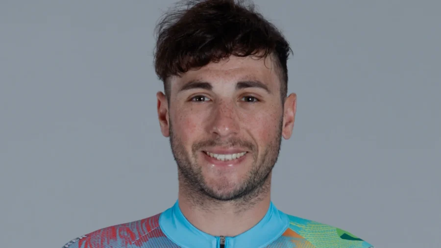 Simone Velasco se queda en el XDS Astana y explica su elección