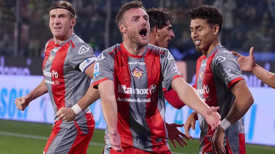 Jamie Vardy se desmarca y el Atalanta evita al menos su primera derrota