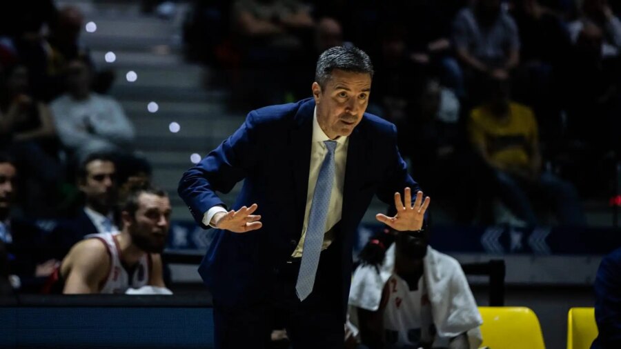 Dimitris Priftis teme el ataque del Treviso