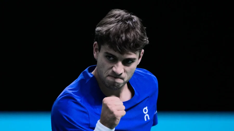 Flavio Cobolli prepara el último giro tras su triunfo en la Copa Davis