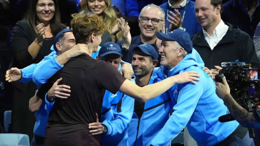 Simone Vagnozzi y Darren Cahill explican la estrategia de Jannik Sinner para 2026