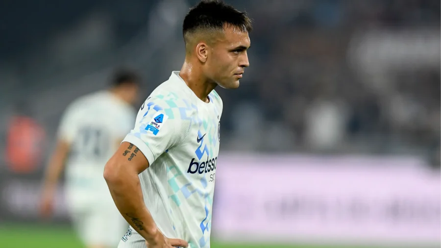 Inter, Chivu preocupado: Lautaro Martínez no sólo ha perdido la sonrisa