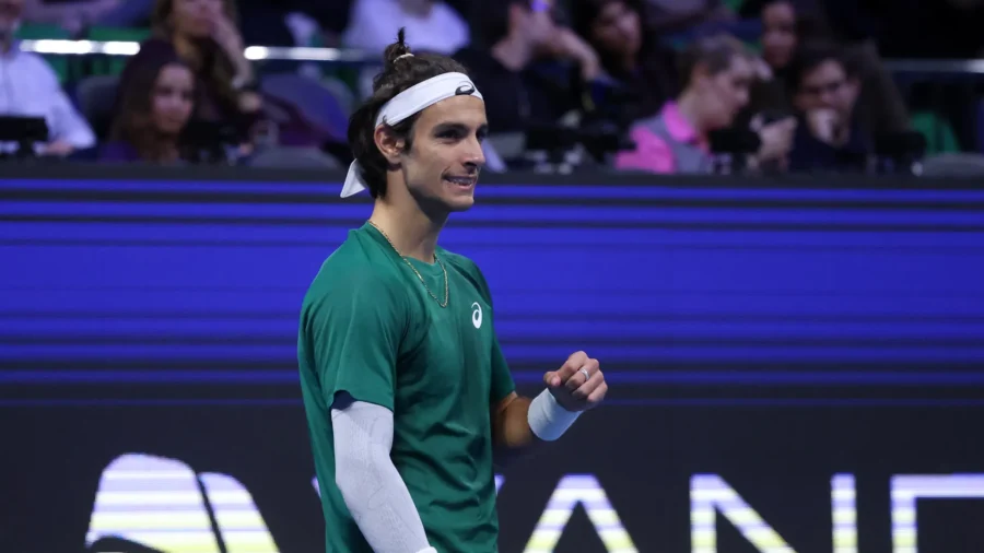 Lorenzo Musetti gana la batalla a Korda y vuela a la final: entre él y las Finales ATP está Novak Djokovic
