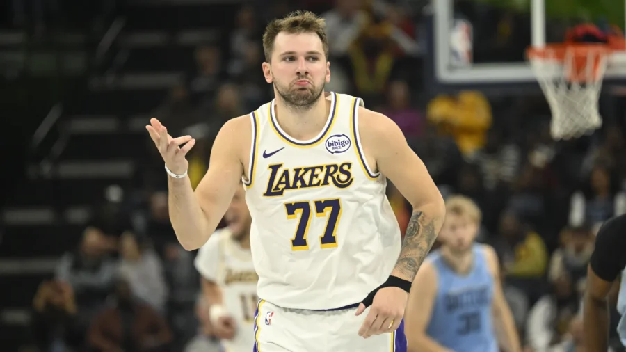 NBA: Chicago Bulls sigue invicto, Doncic lidera a Lakers