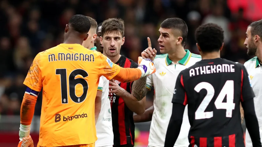 Mike Maignan en la tormenta: los hinchas de la Roma están furiosos