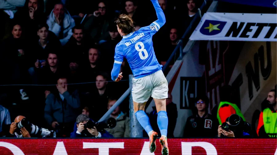 En el mercado del Nápoles, un club de la Premier League se abalanza sobre Scott McTominay