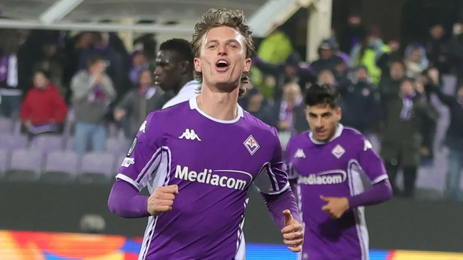 La Fiorentina vuelve a la victoria, Albert Gudmundsson decide ante el Dinamo de Kiev