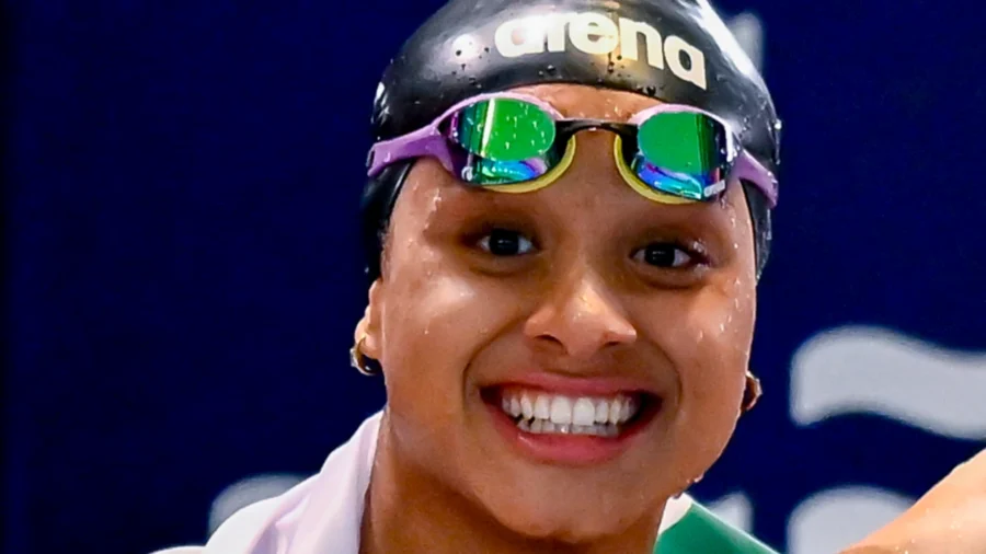 Sara Curtis, oro, plata y récord: "Esta mañana no me lo habría creído"